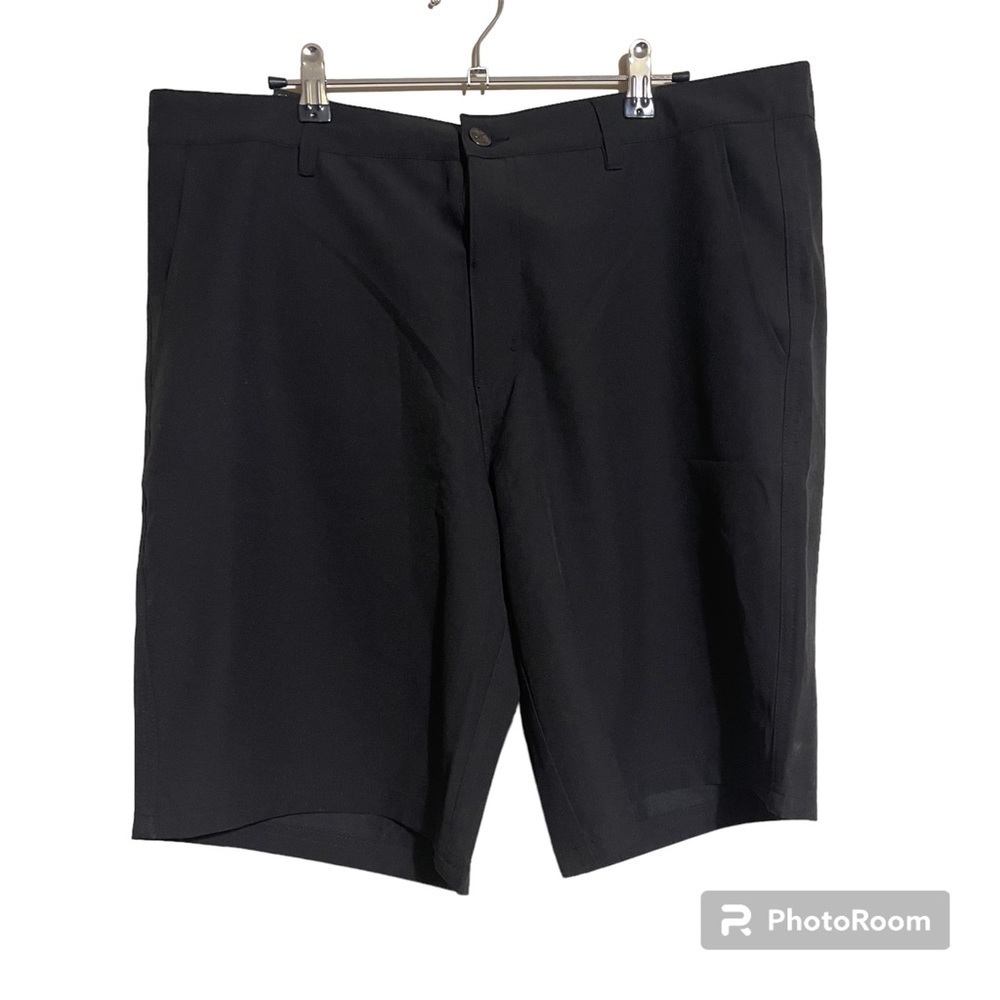 Crivit NWT golf shorts with water repellent men’s size 38